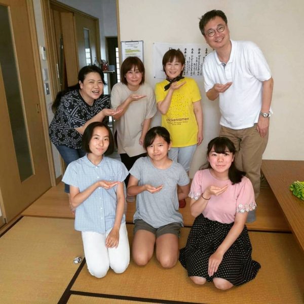 伊東市　家庭教師　富おか正典　おたまちゃん食堂